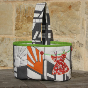 Read more about the article Cloth Pegs Basket Quilt