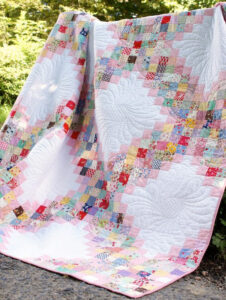 Read more about the article Scrappy Irish Chain Quilt