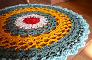 Read more about the article CAL: Alfombra a trapillo